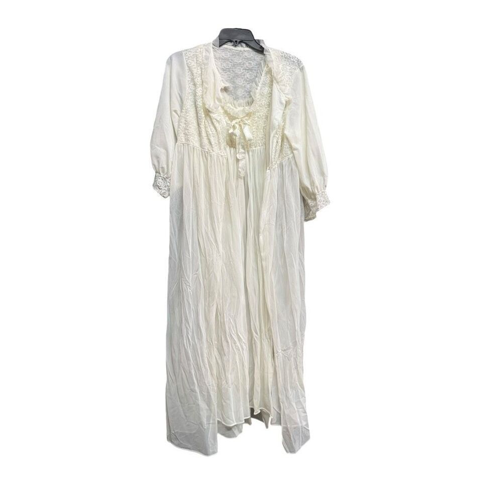 Vintage Union made white slip night gown & robe made in the USA size medium